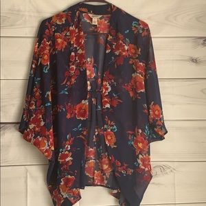 🌸2/$10🌸 Open floral sheer cardigan